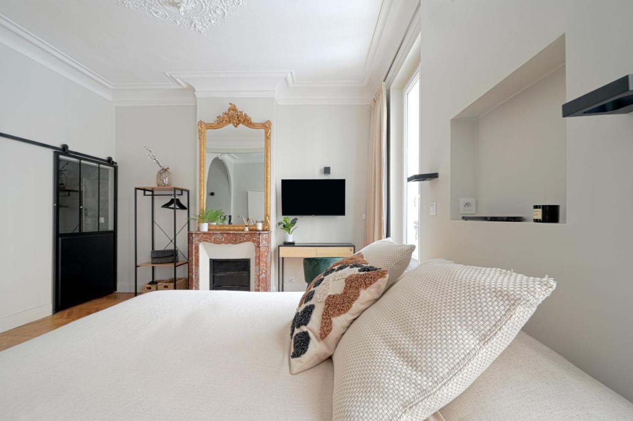 Studio Quartier Champs Elysees 2 Free Netflix Paris Exteriör bild