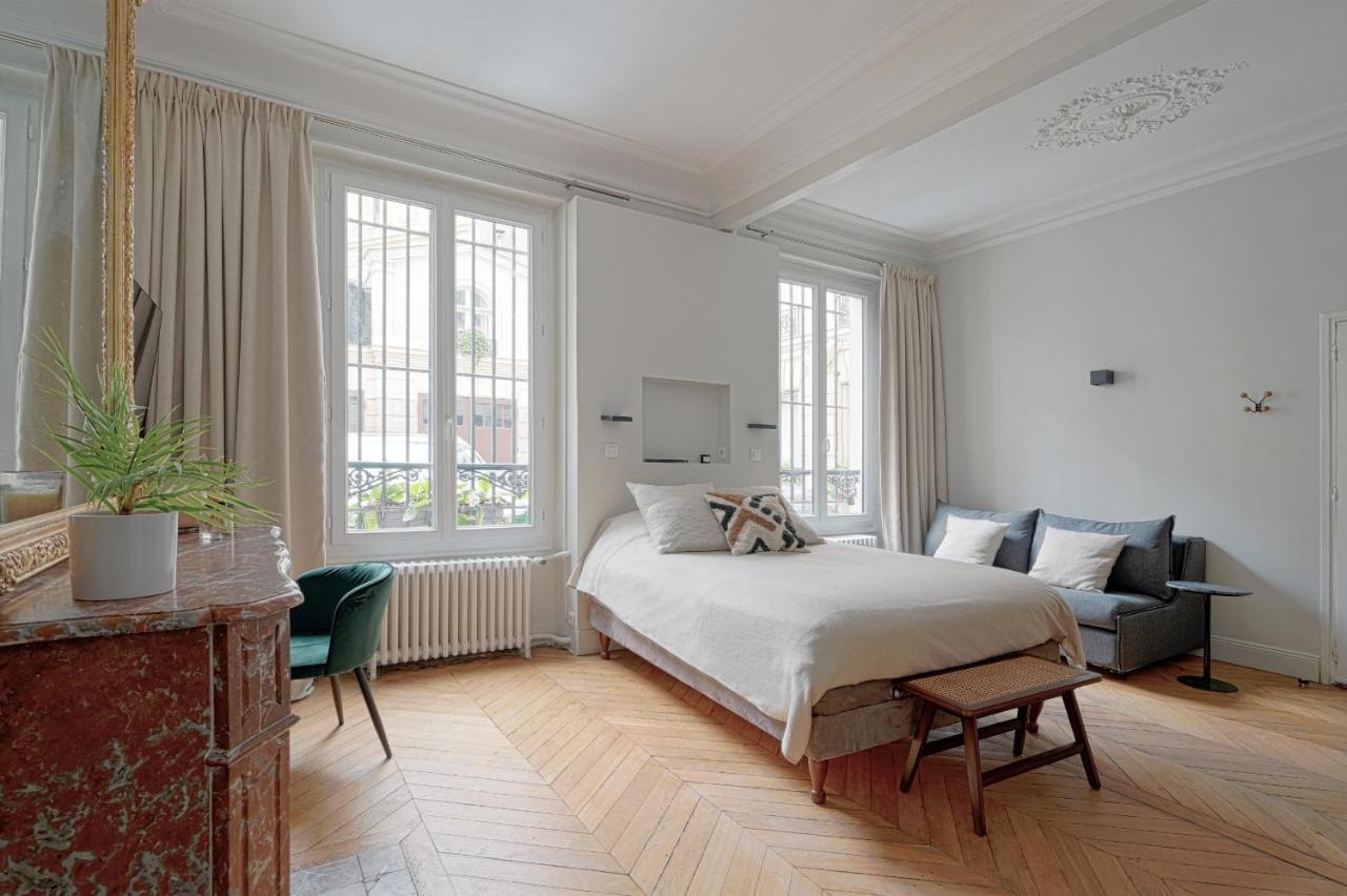 Studio Quartier Champs Elysees 2 Free Netflix Paris Exteriör bild